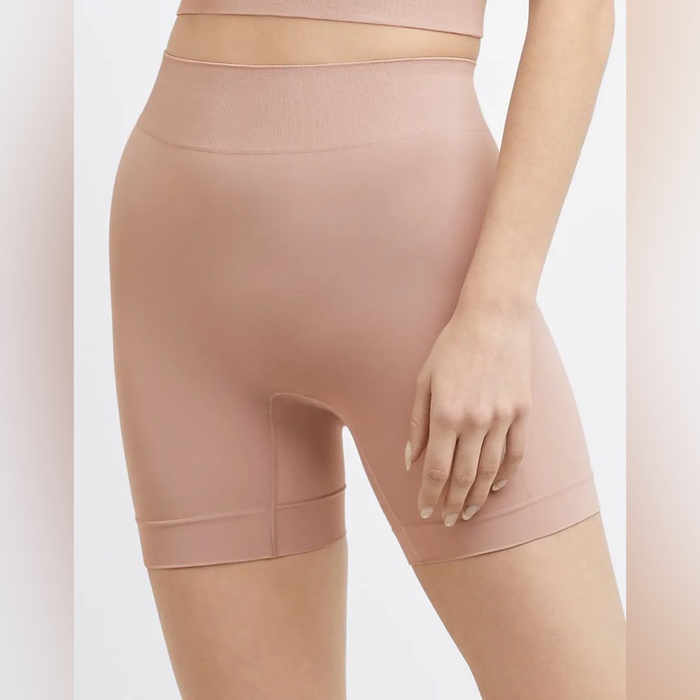 MAIDENFORM M Smoothing Seamless Shorty Shapewear #DMS106 Evening Blush Sz Large